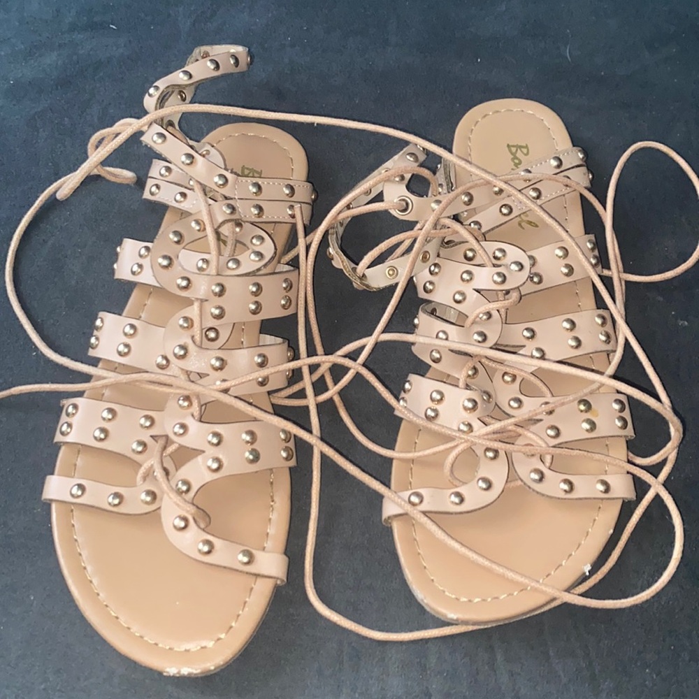 Tie up sandals size 7
